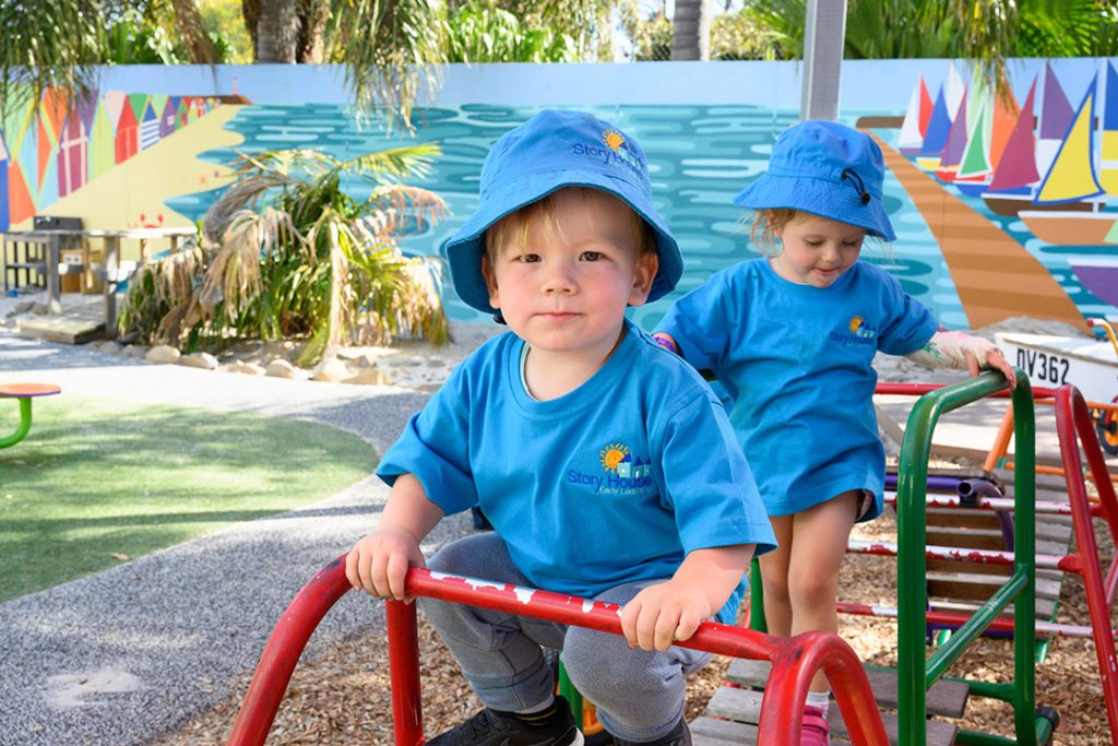 Outdoor play on a climbing gym